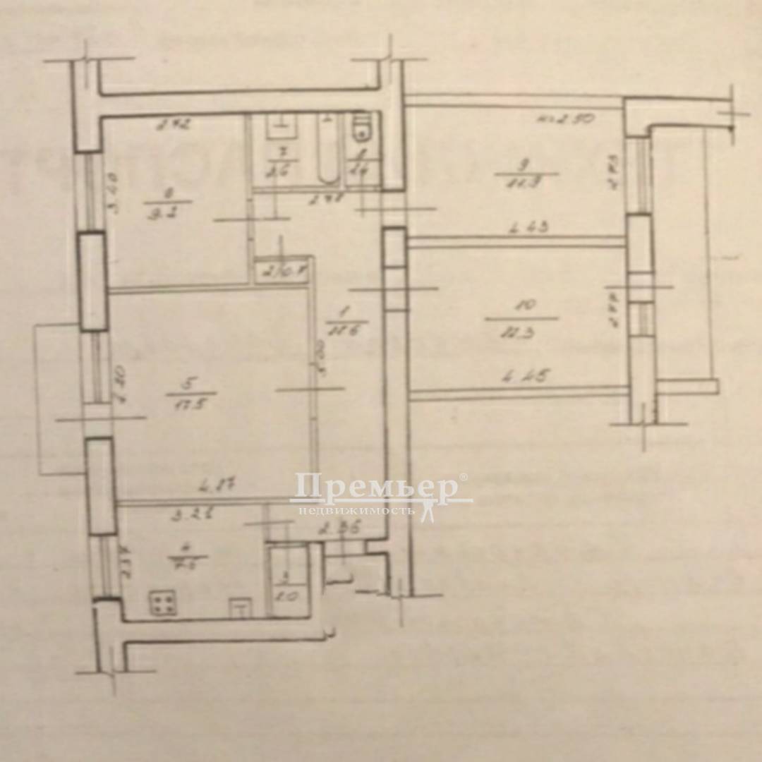 Продаж 4-кімнатної квартири 78 м², Генерала Бочарова вул.