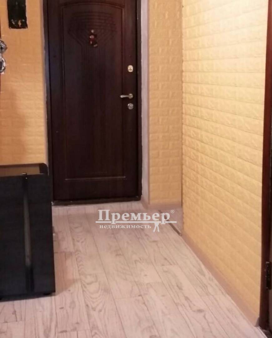 Продаж 4-кімнатної квартири 78 м², Генерала Бочарова вул.