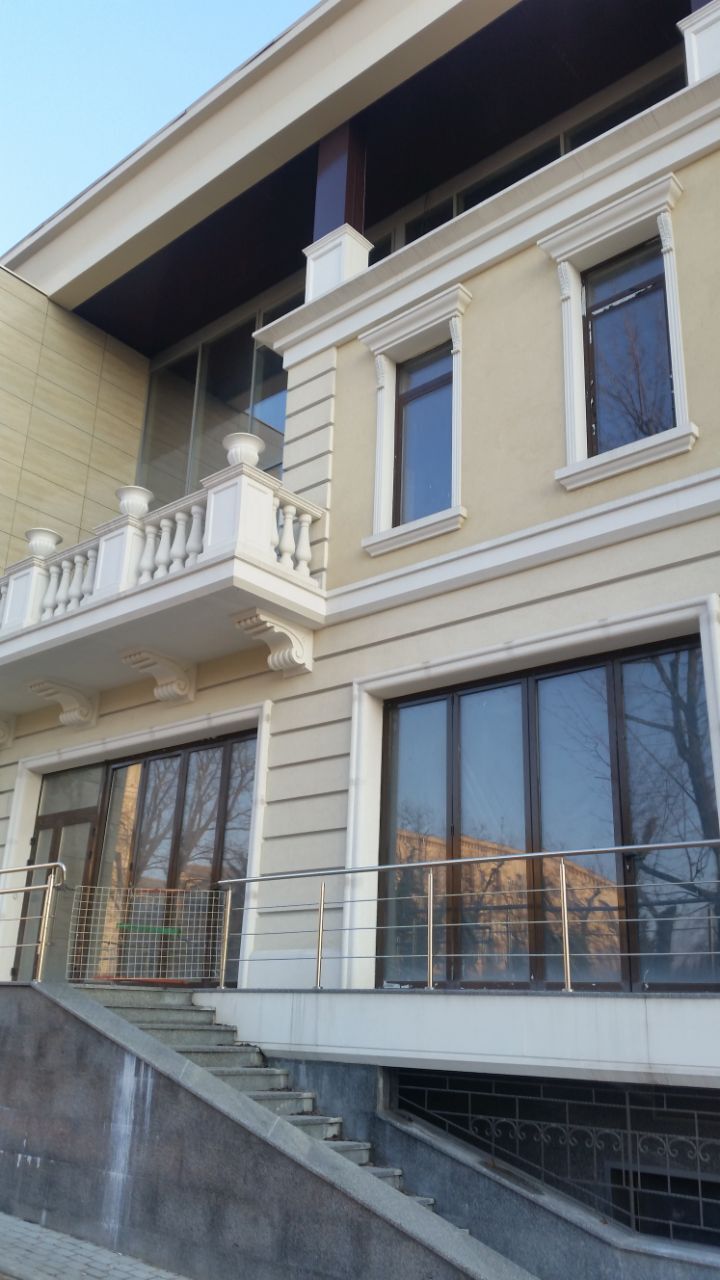 Оренда приміщення вільного призначення 300 м², Університетська вул., 16