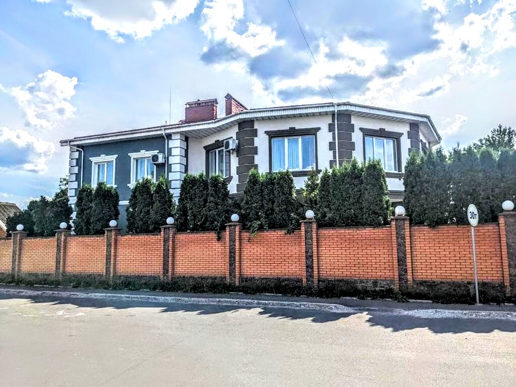 Будинок подобово 600 м², Промислова (Бортничі) вул.