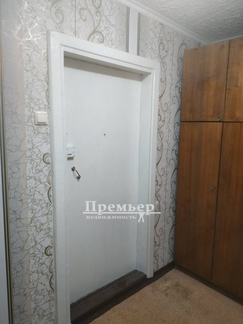 Продаж 1-кімнатної квартири 34 м², Тепличная вул.