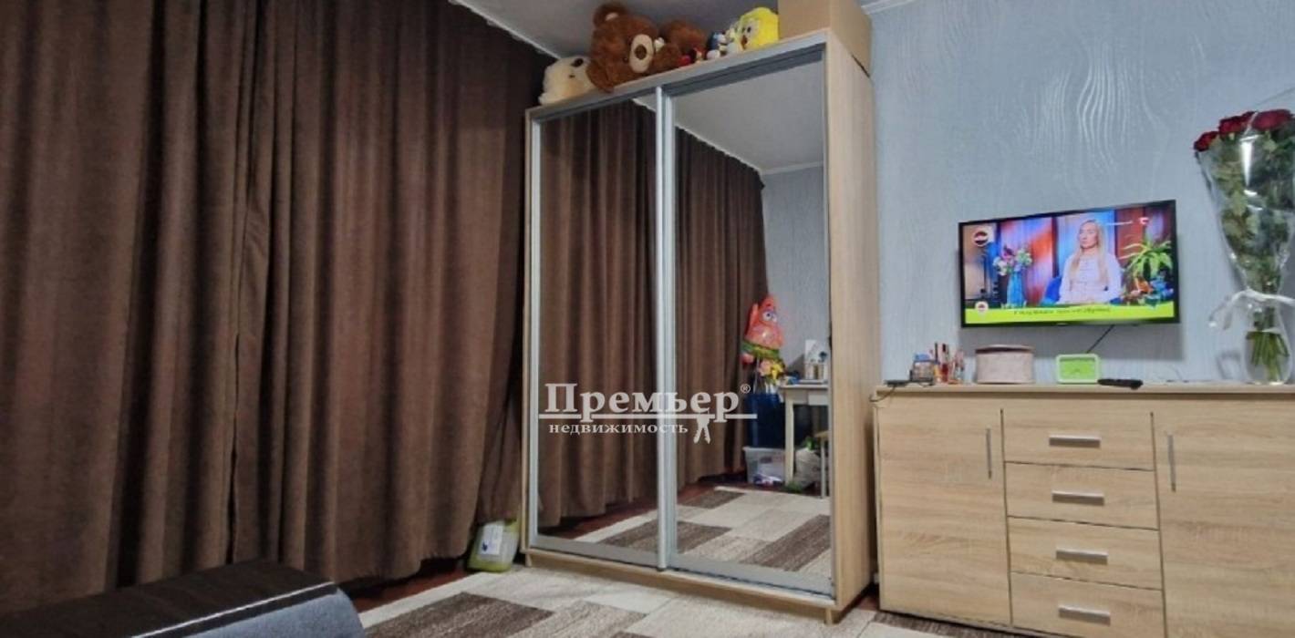 Продаж 1-кімнатної квартири 35 м², Добровольского просп.