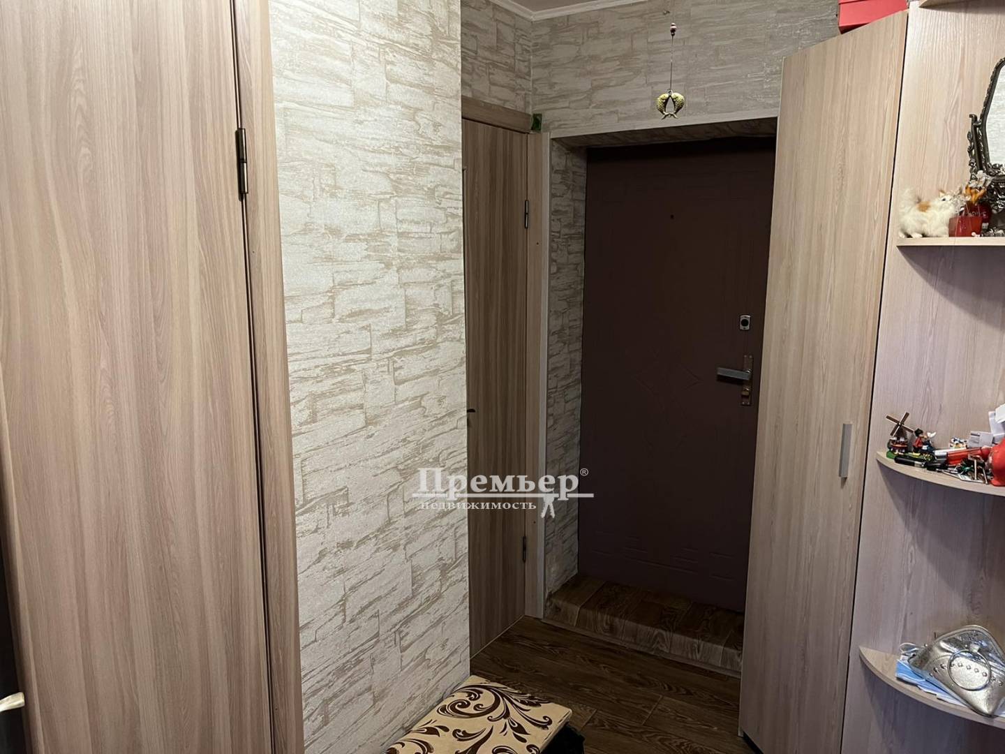 Продаж 1-кімнатної квартири 35 м², Кузнецова Капитана вул.