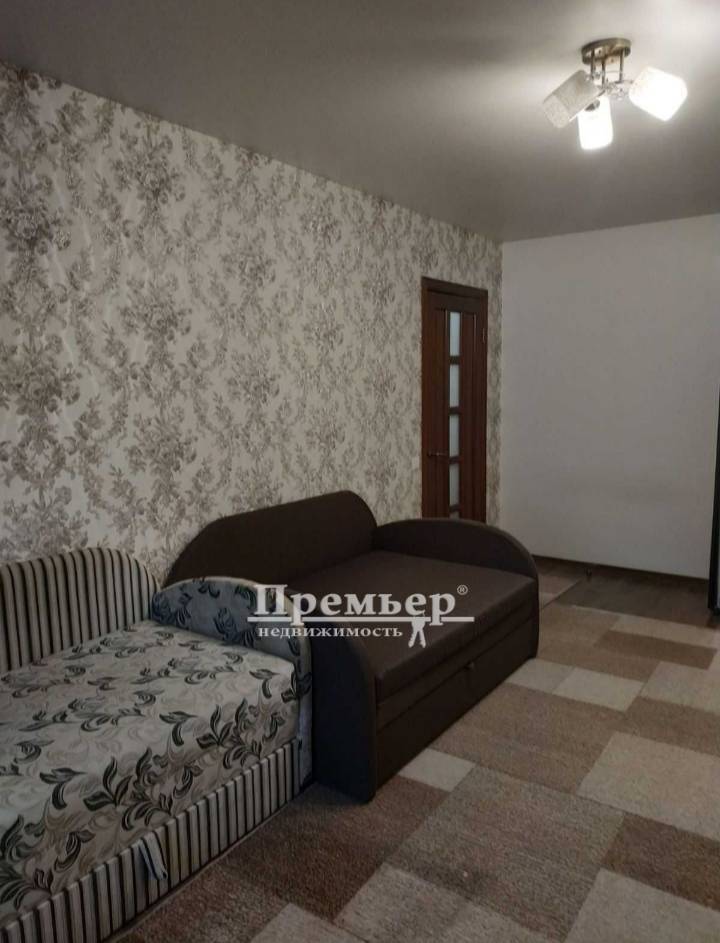 Продаж 1-кімнатної квартири 32 м², Генерала Бочарова вул.