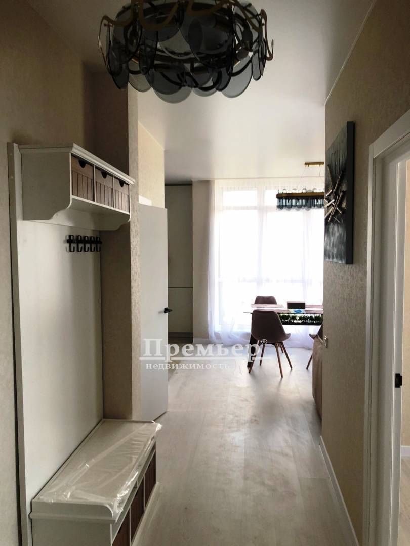 Продажа 2-комнатной квартиры 65 м², Академика Филатова ул.