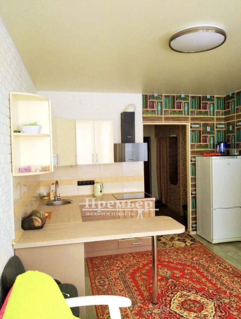 Продаж 2-кімнатної квартири 46 м², Паустовського вул.