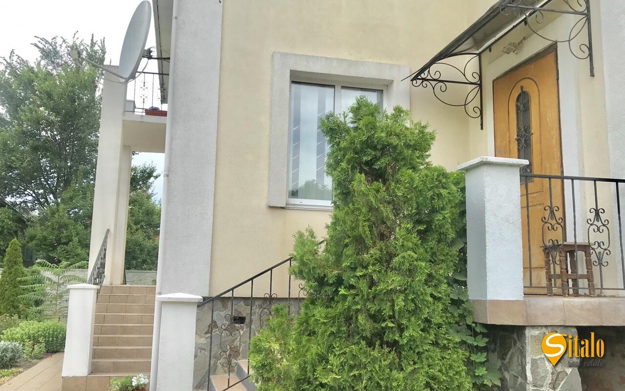 Продажа дома 480 м², 3-я Озерная ул.