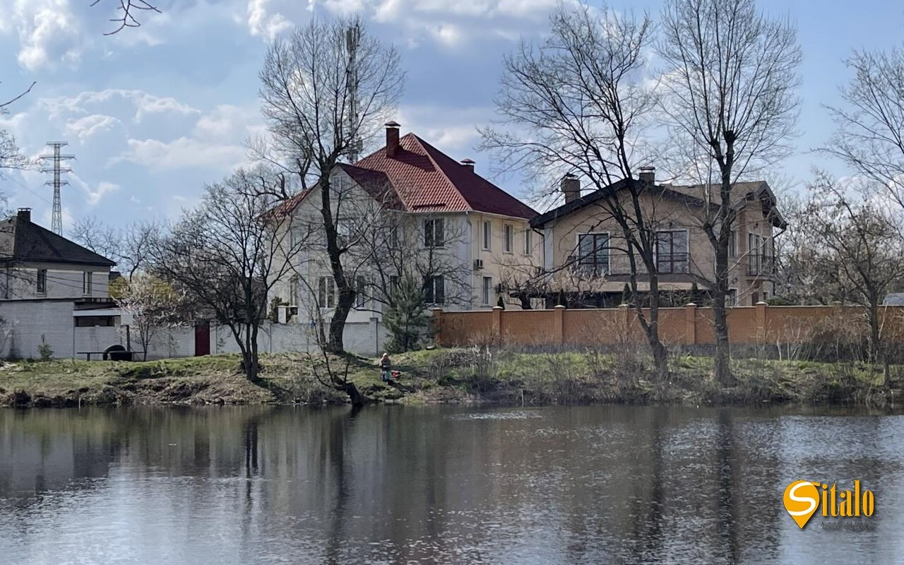 Продажа дома 480 м², 3-я Озерная ул.