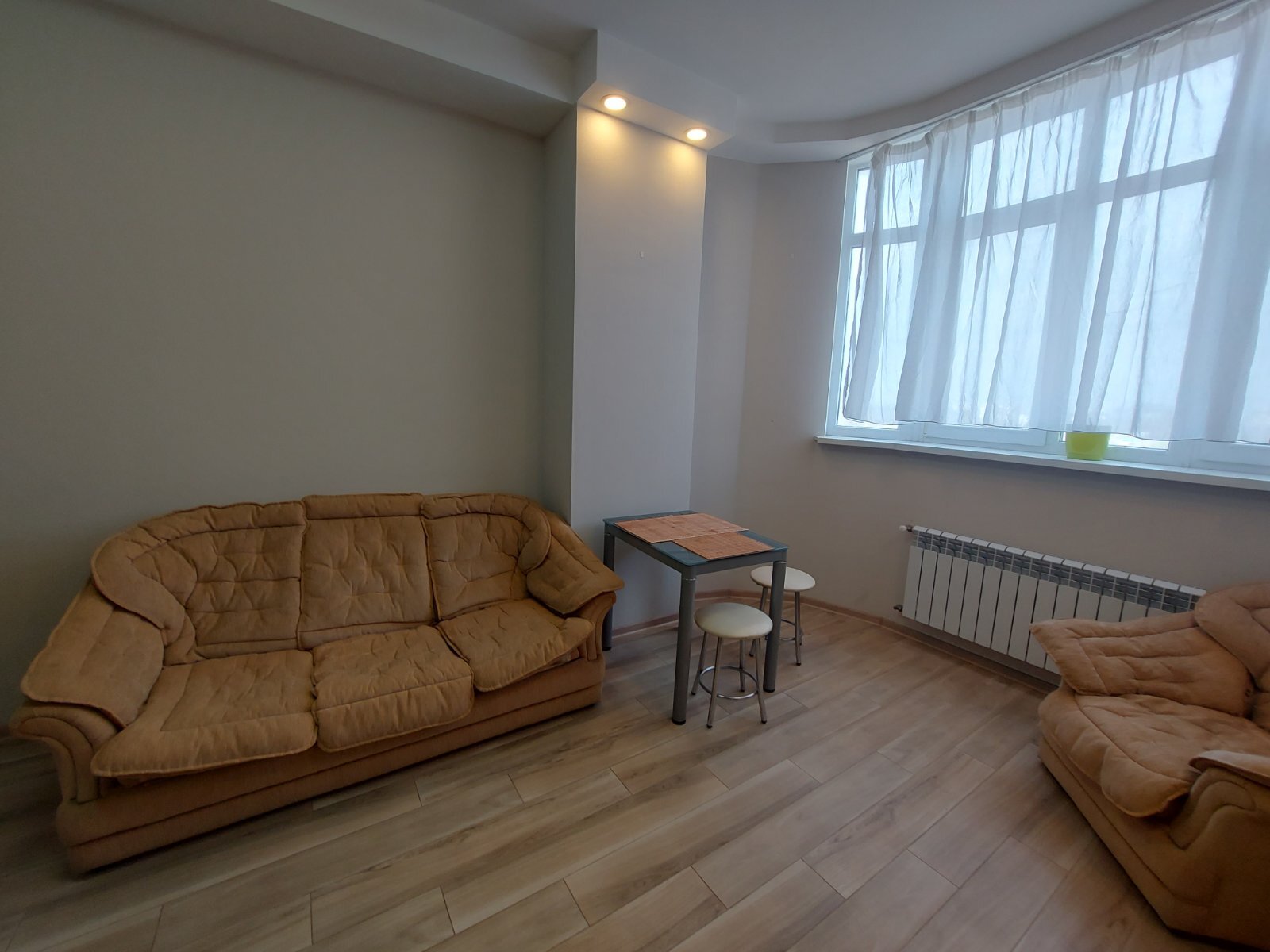 Аренда 1-комнатной квартиры 45 м², Небесной сотни просп., 3А К6
