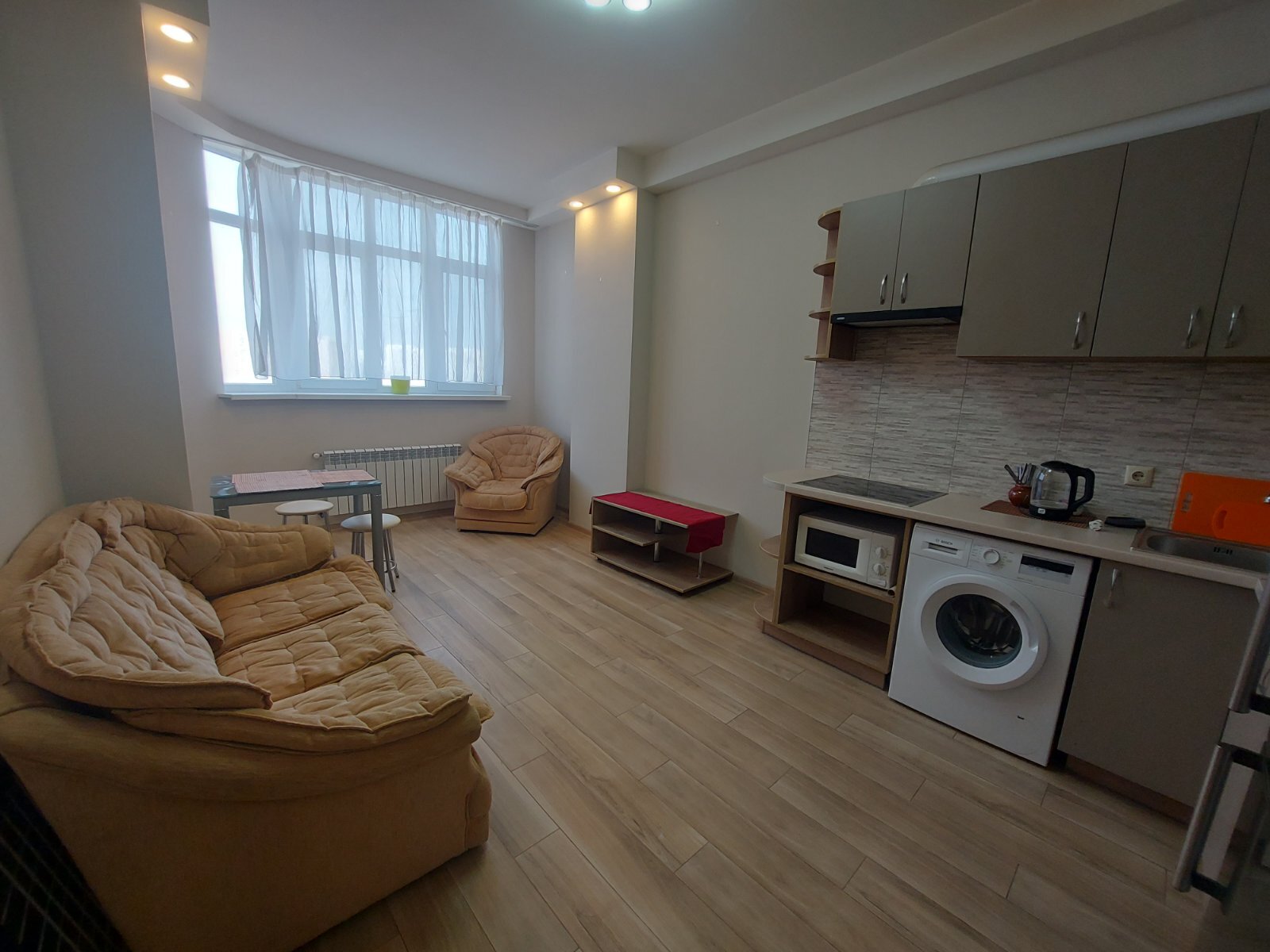 Аренда 1-комнатной квартиры 45 м², Небесной сотни просп., 3А К6