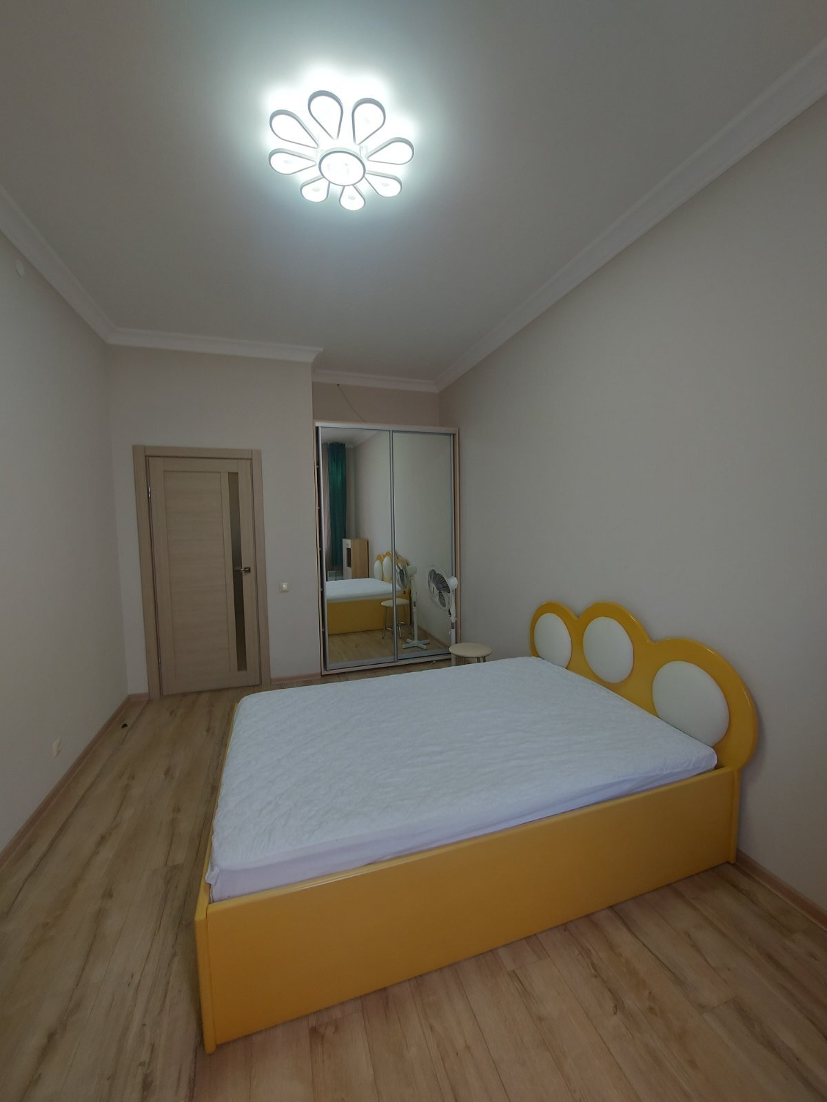 Аренда 1-комнатной квартиры 45 м², Небесной сотни просп., 3А К6