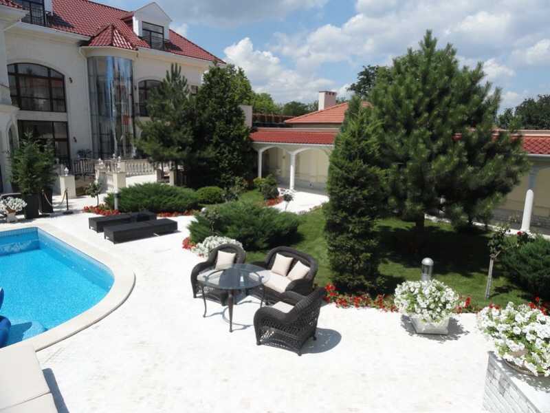 Аренда дома 800 м², Костанди ул., 47
