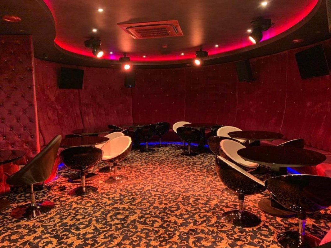 Аренда дома 800 м², Костанди ул., 47