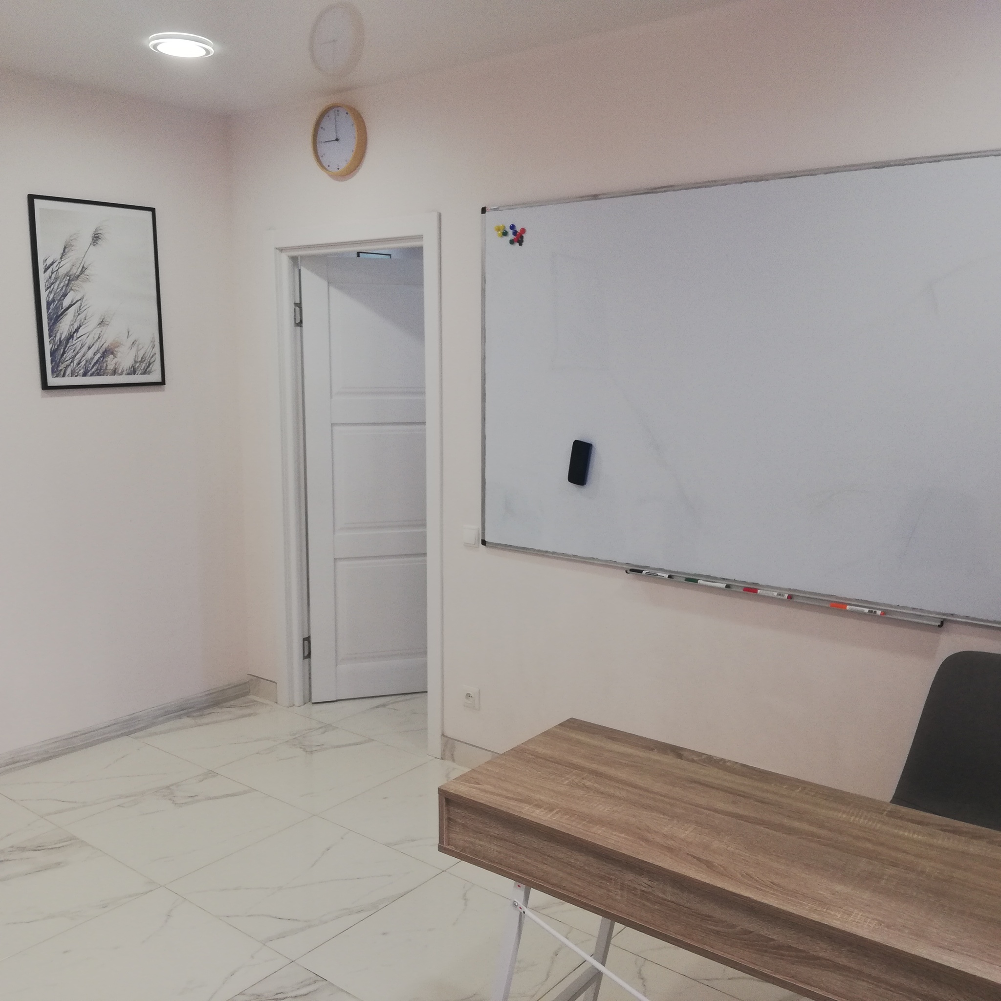 Аренда офиса 50 м², Гвардейцев Широнинцев ул., 39Б