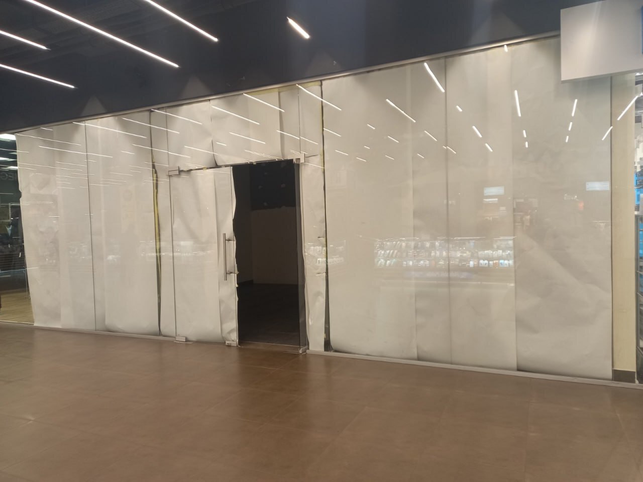 Оренда магазину 41 м², Слобожанський просп.