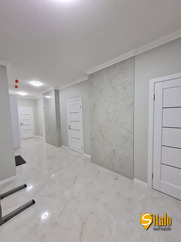 Продажа 3-комнатной квартиры 116 м², Евгения Маланюка ул.