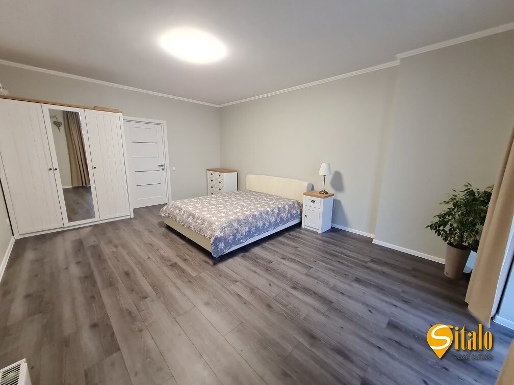 Продаж 3-кімнатної квартири 116 м², Євгена Маланюка вул.
