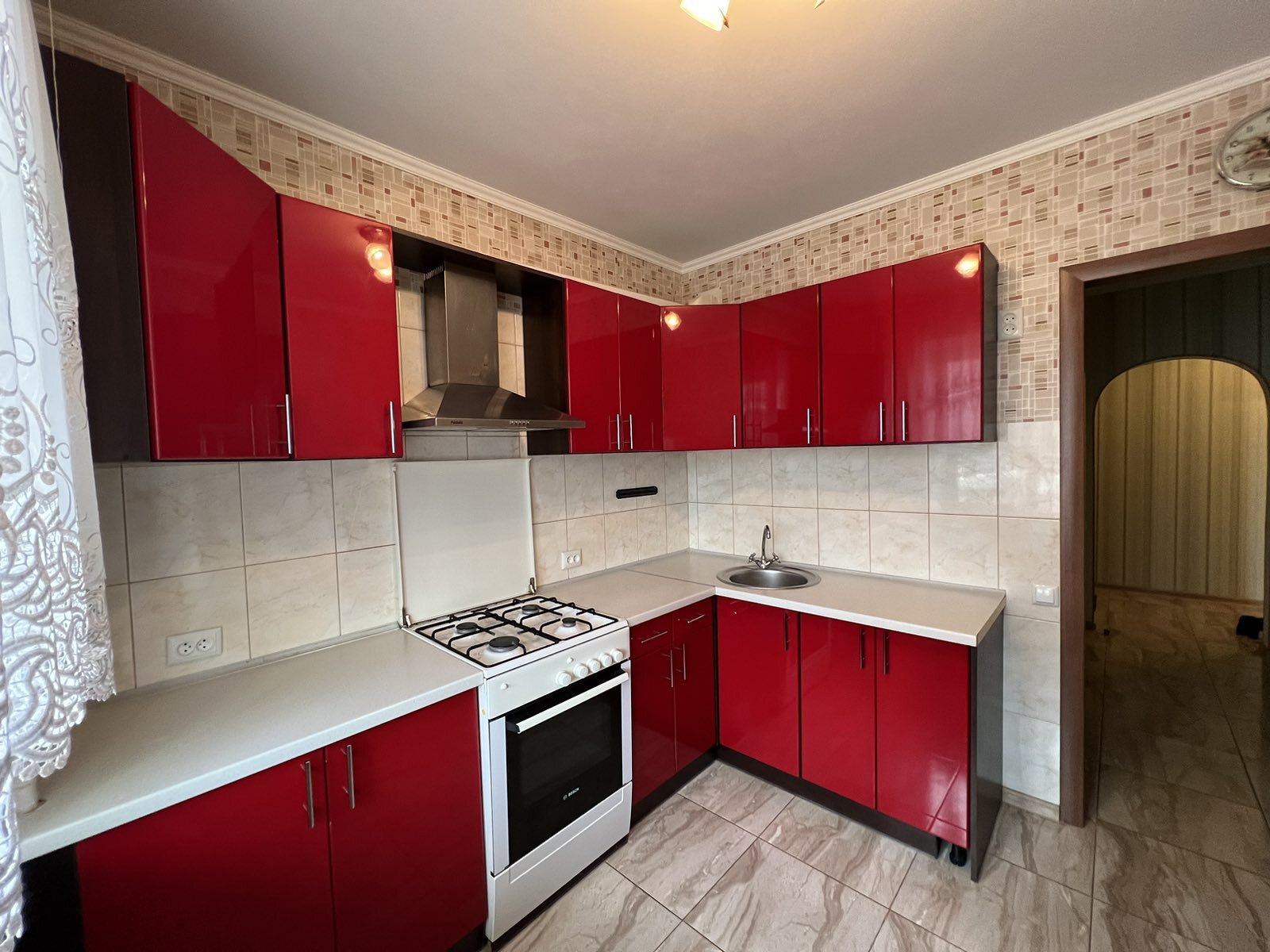 Оренда 1-кімнатної квартири 48 м², Симоненко вул., 113А