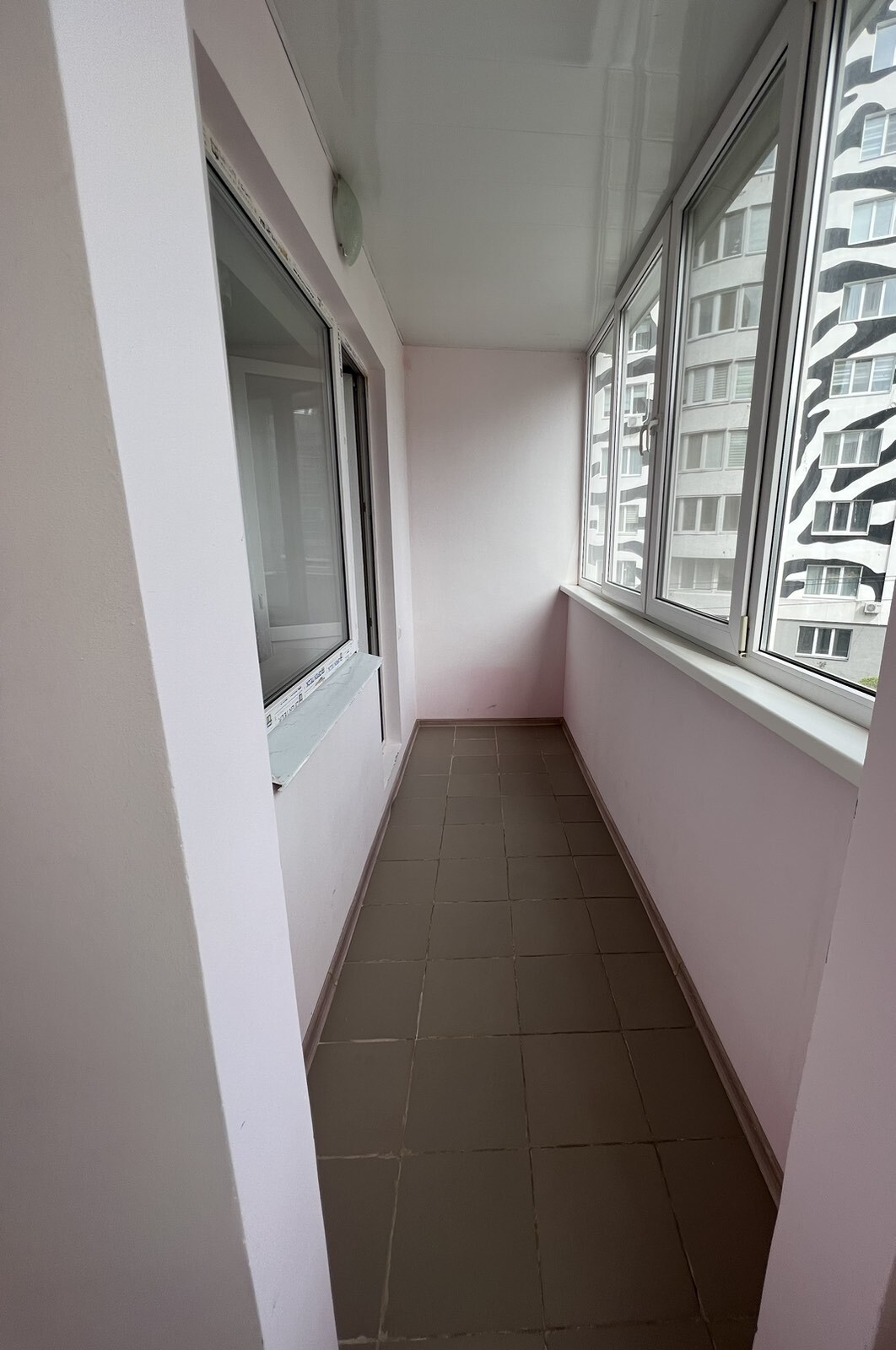 Оренда 1-кімнатної квартири 48 м², Симоненко вул., 113А