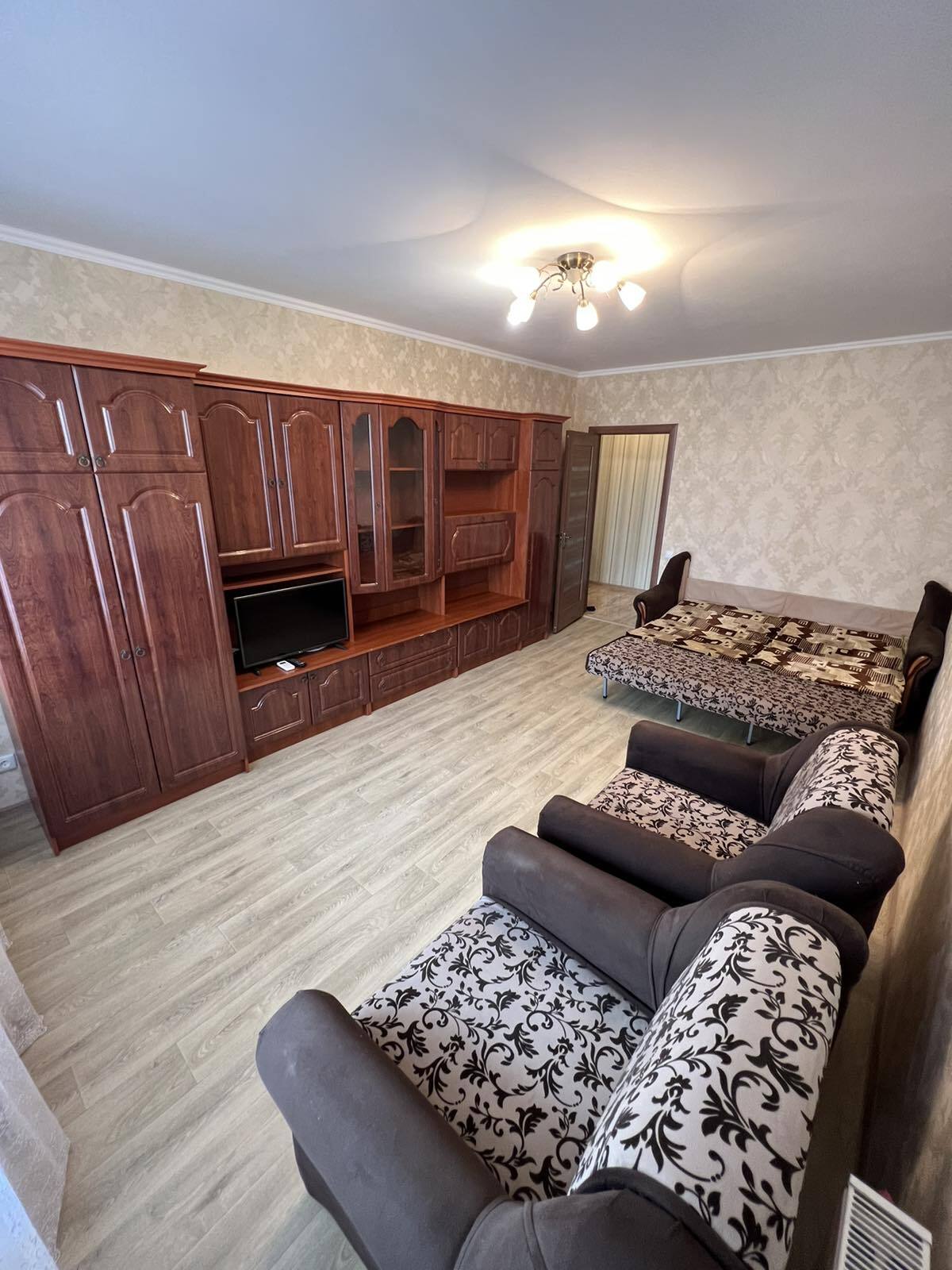 Оренда 1-кімнатної квартири 48 м², Симоненко вул., 113А