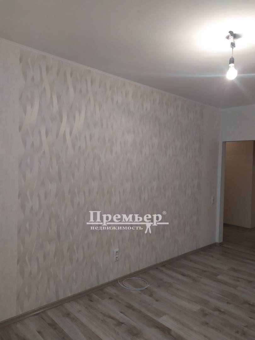Продаж 1-кімнатної квартири 39 м², 1-го Травня вул., 40Б