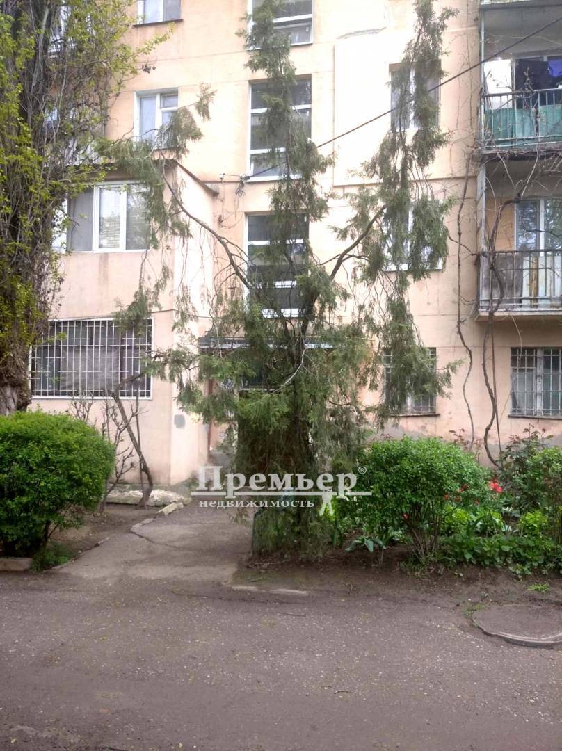 Продаж 3-кімнатної квартири 47 м², Леси Украинки вул.
