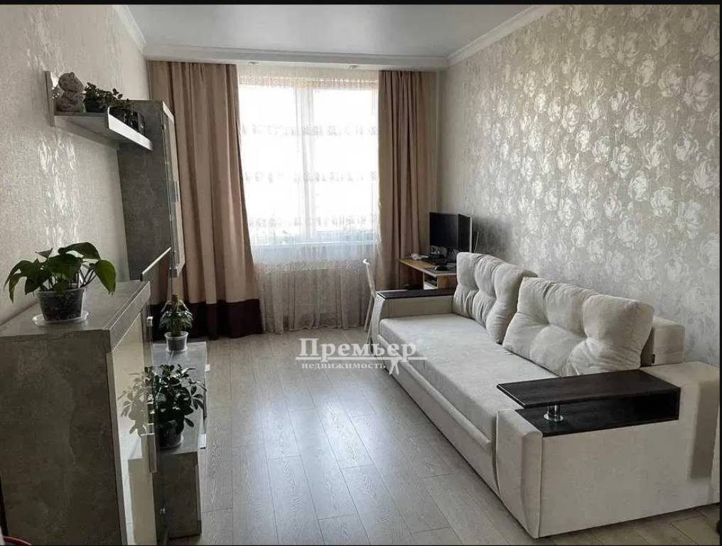 Продаж 1-кімнатної квартири 41 м², Люстдорфская дор.
