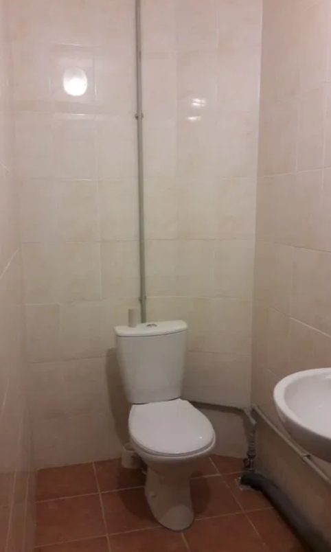 Оренда приміщення вільного призначення 900 м², Николаевская дор.