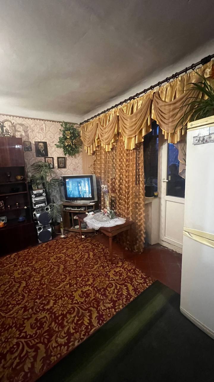 Продаж 2-кімнатної квартири 43 м², Кам'янецька вул., 65