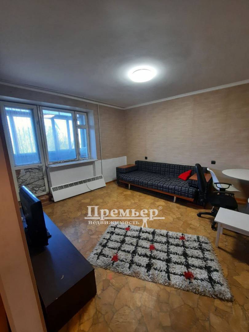 Продаж 1-кімнатної квартири 30 м², Махачкалинская вул.