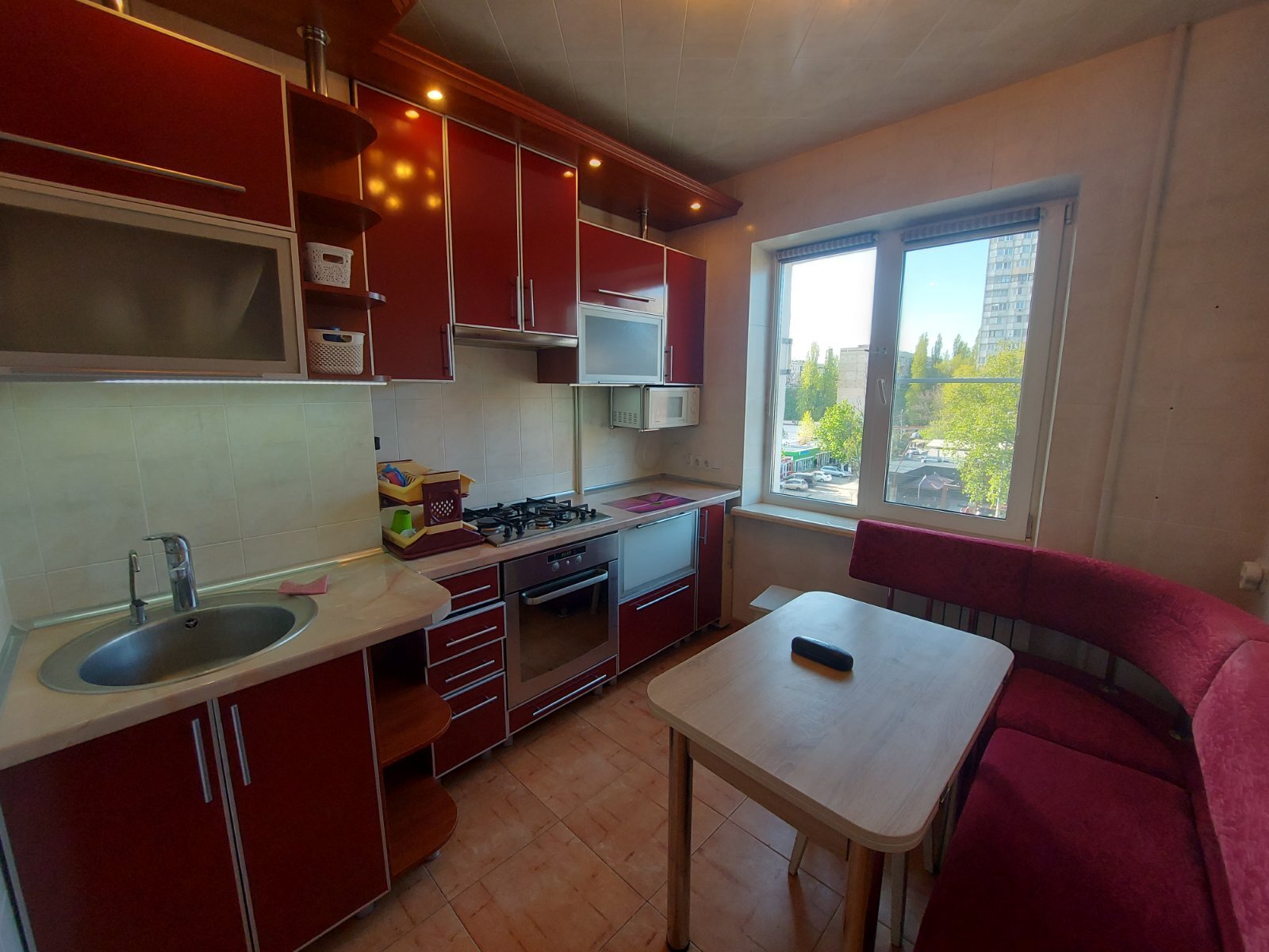 Оренда 2-кімнатної квартири 50 м², Академіка Глушко просп., 19
