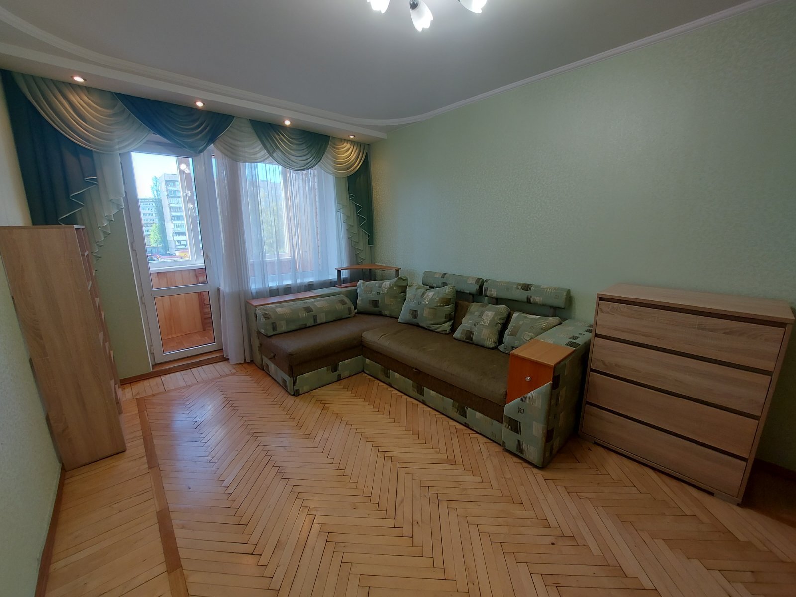 Оренда 2-кімнатної квартири 50 м², Академіка Глушко просп., 19