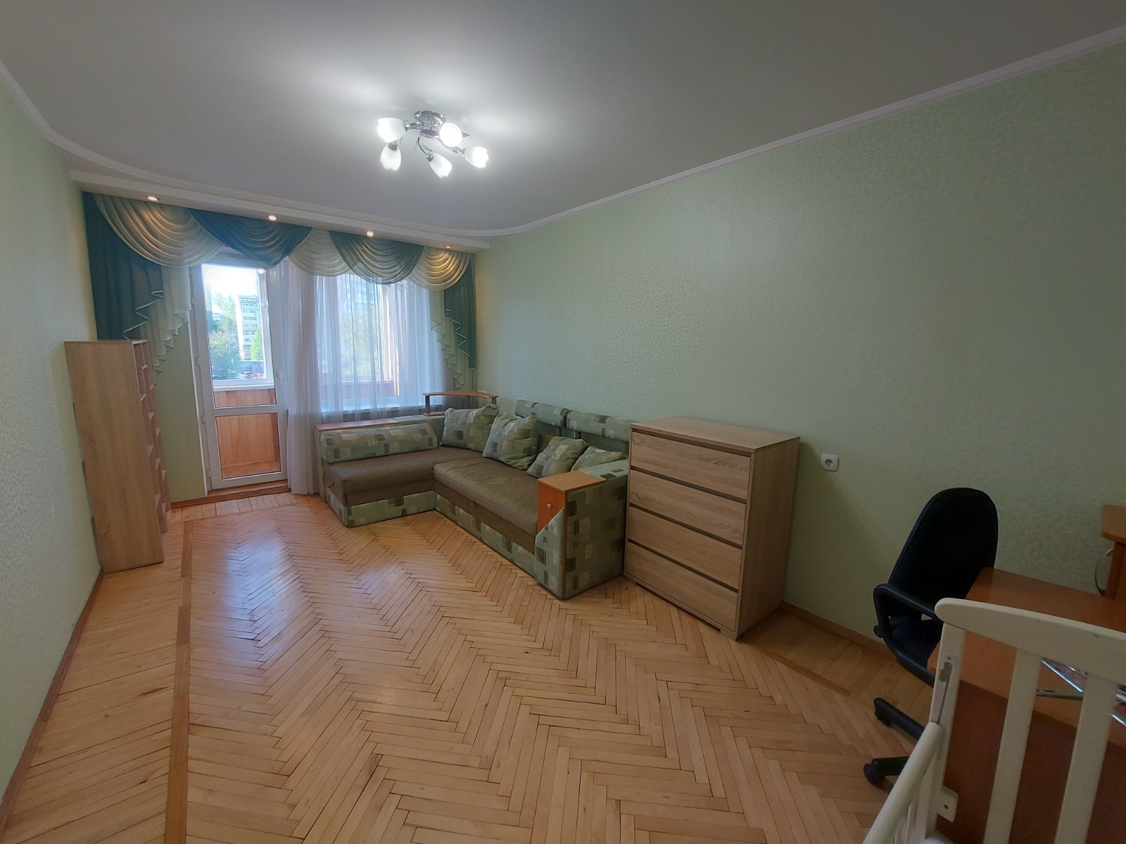 Оренда 2-кімнатної квартири 50 м², Академіка Глушко просп., 19