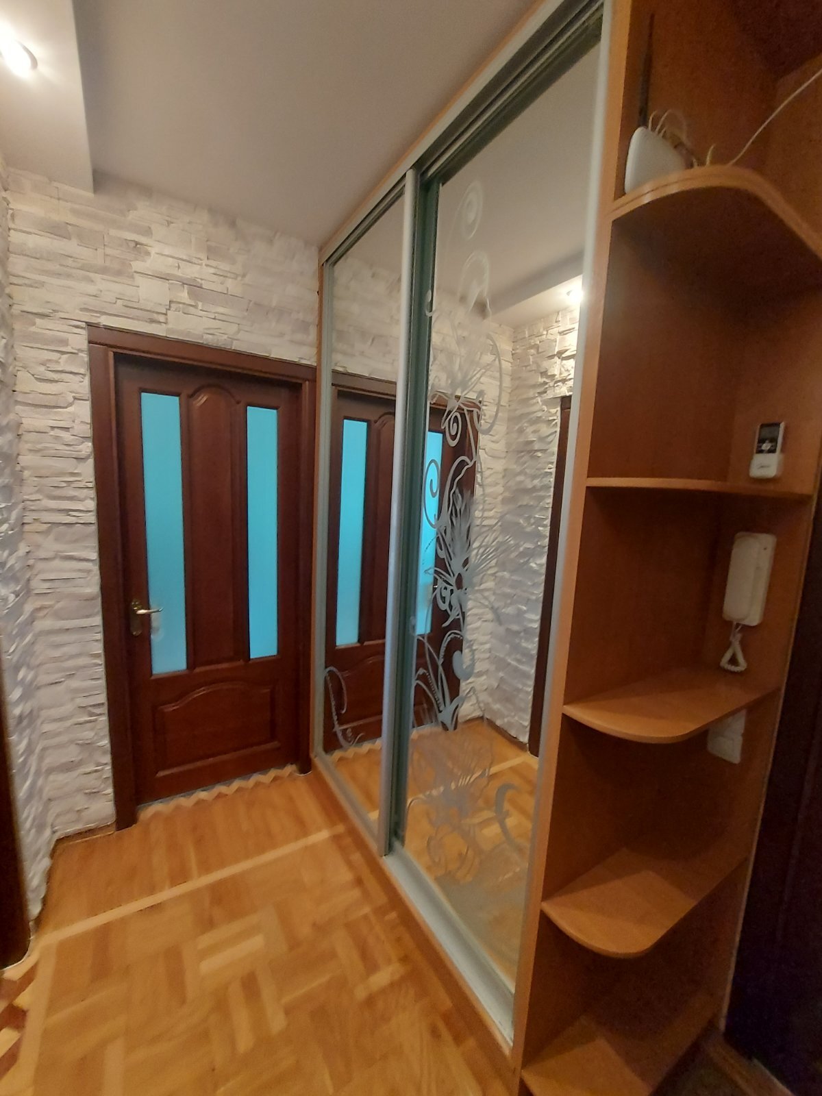 Оренда 2-кімнатної квартири 50 м², Академіка Глушко просп., 19