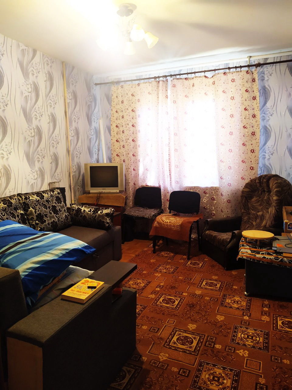 Продаж 3-кімнатної квартири 74 м², Озерна вул.