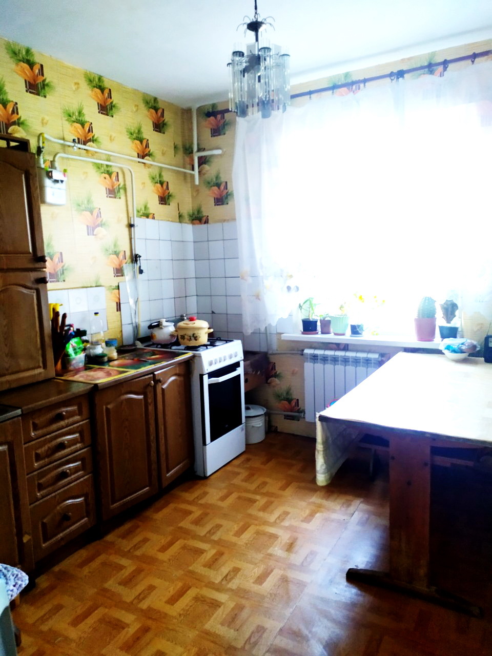 Продаж 3-кімнатної квартири 74 м², Озерна вул.
