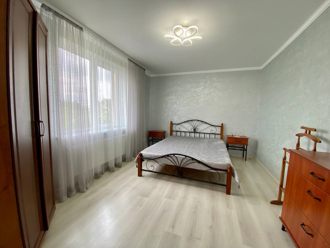 Продаж будинку 183.8 м²