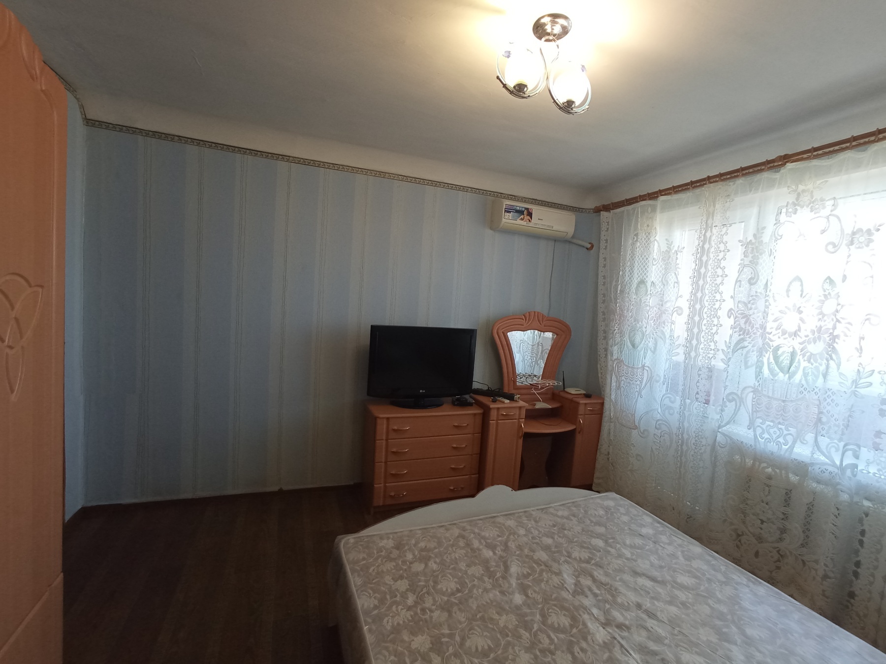Продажа 2-комнатной квартиры 57.7 м²