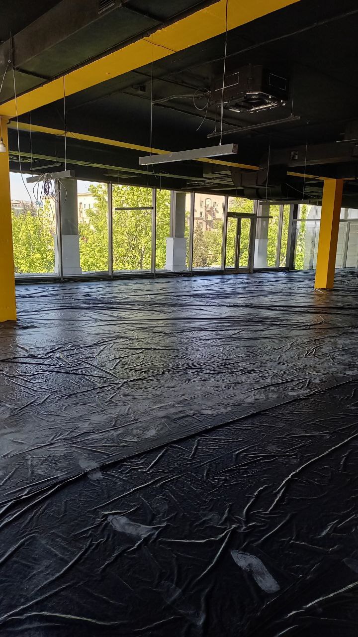 Оренда приміщення вільного призначення 638 м², Університетська вул., 16