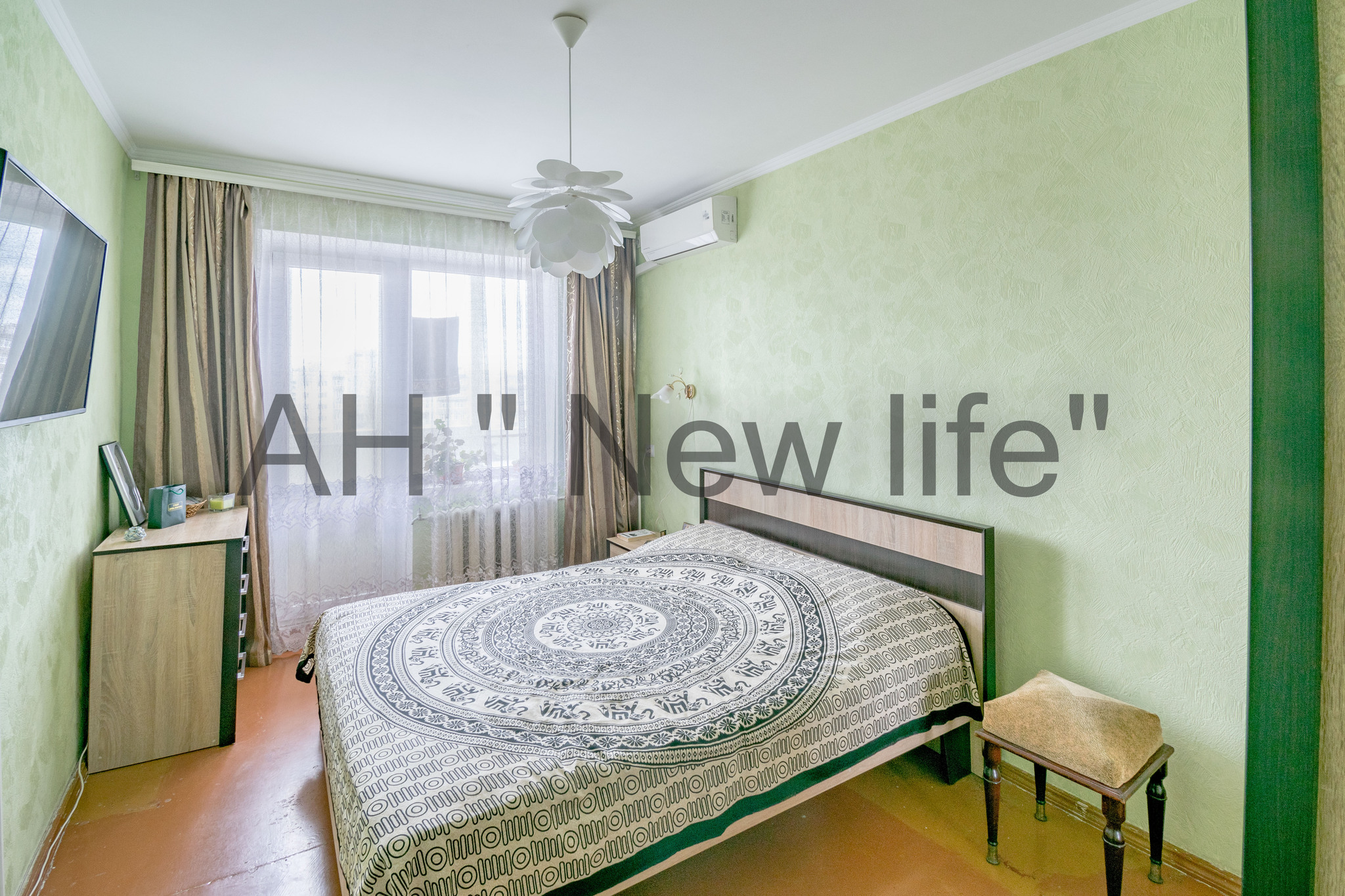 Продажа 3-комнатной квартиры 62 м², Интернационалистов ул.