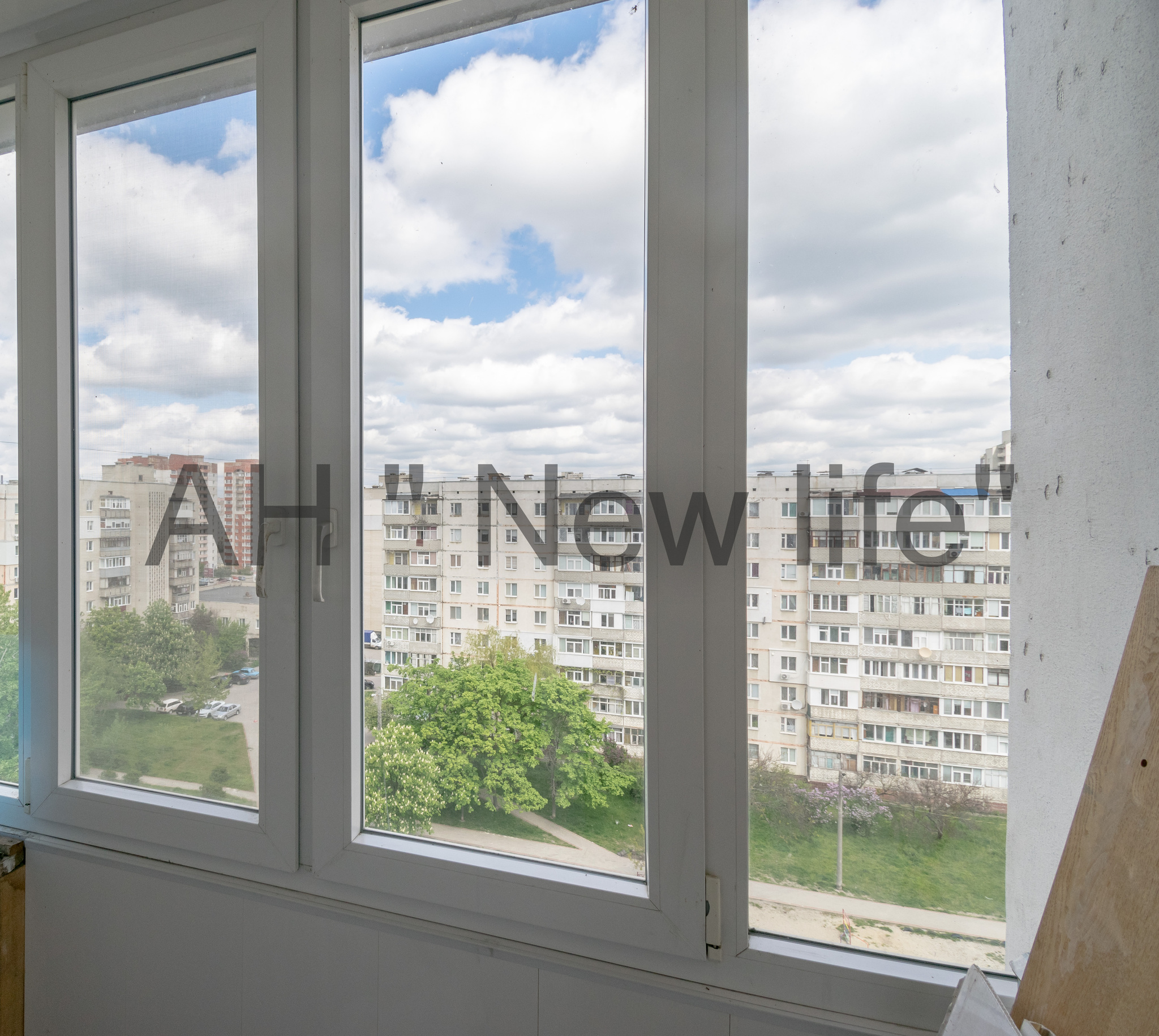 Продажа 3-комнатной квартиры 62 м², Интернационалистов ул.