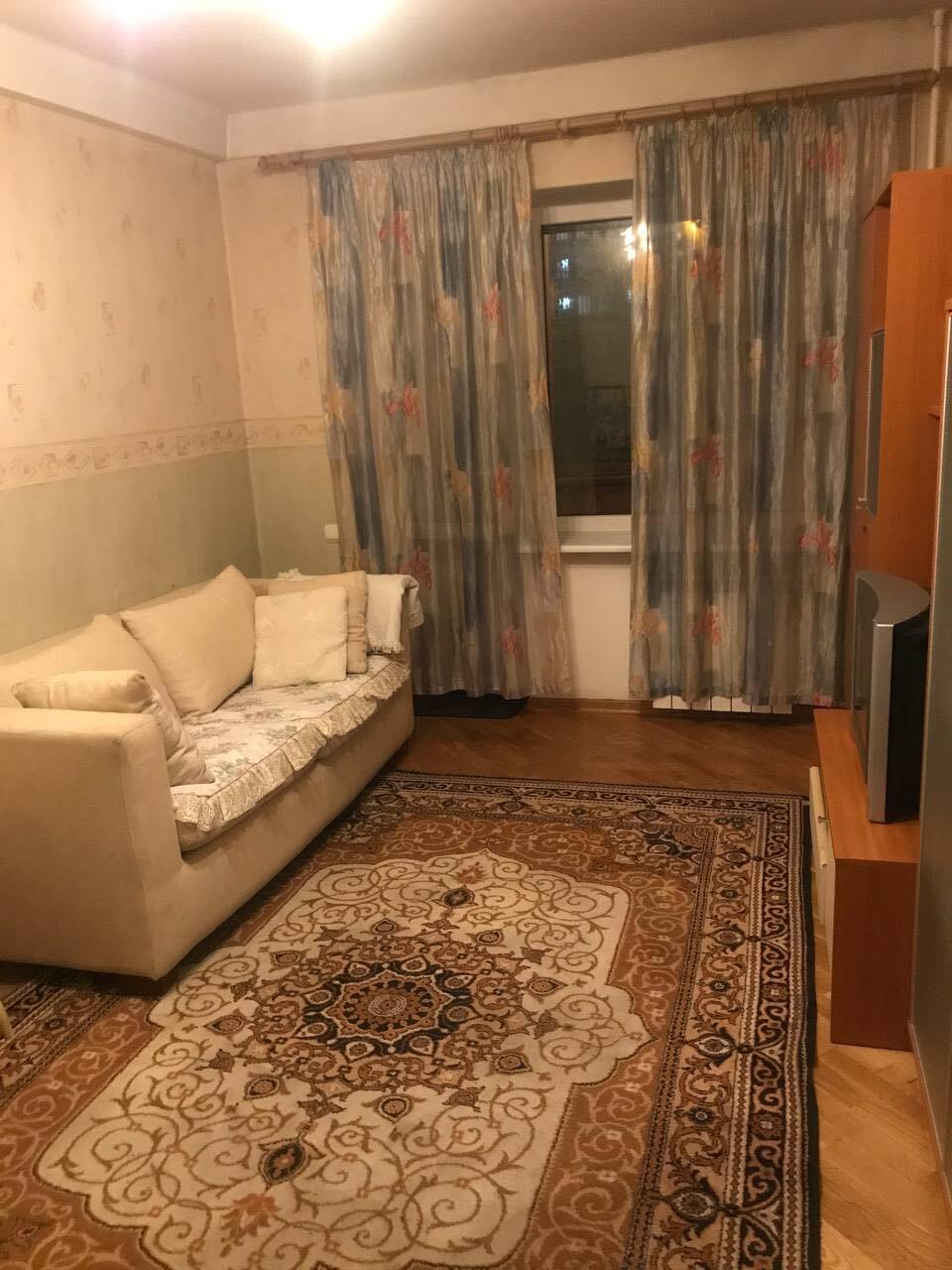 Аренда 2-комнатной квартиры 47 м², Василия Тютюнника ул., ул.49