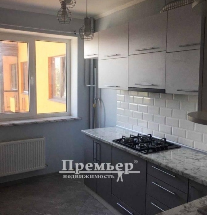 Продажа 2-комнатной квартиры 53 м², Малиновского Маршала ул.