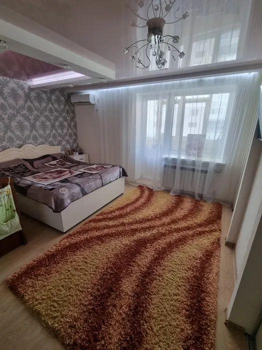 Продажа 2-комнатной квартиры 64 м², Ватутина ул.