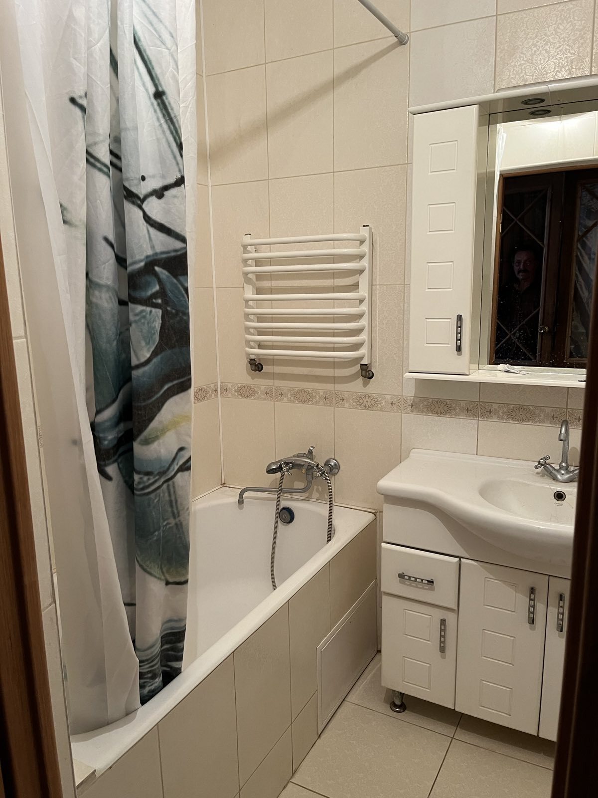 Продажа 3-комнатной квартиры 85 м², Малая Арнаутская ул., 99