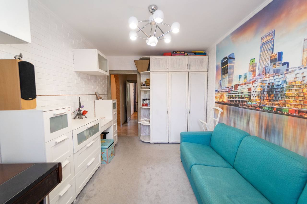 Продажа 4-комнатной квартиры 93 м², Петрова Генерала ул., 22А