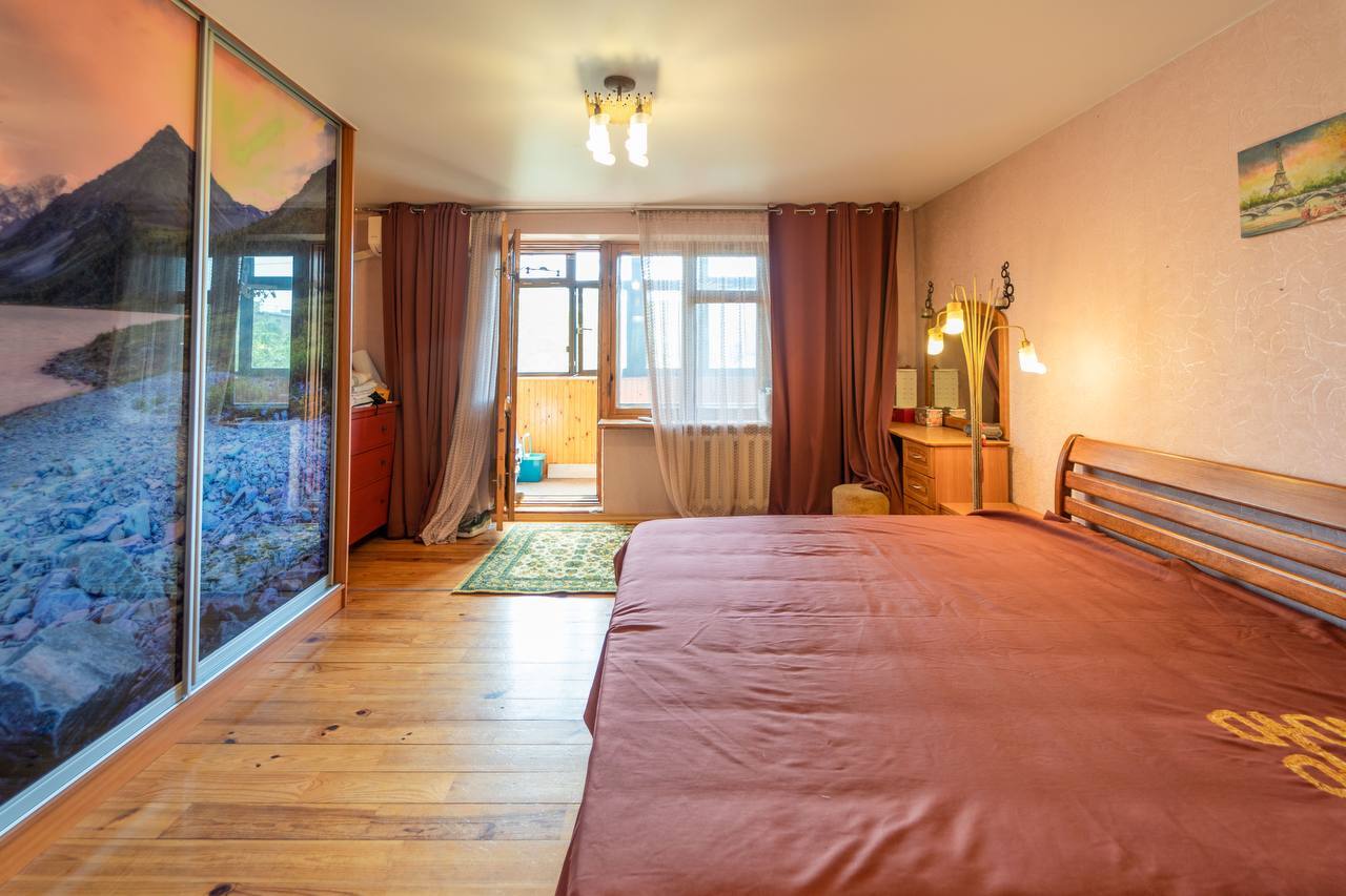 Продажа 4-комнатной квартиры 93 м², Петрова Генерала ул., 22А