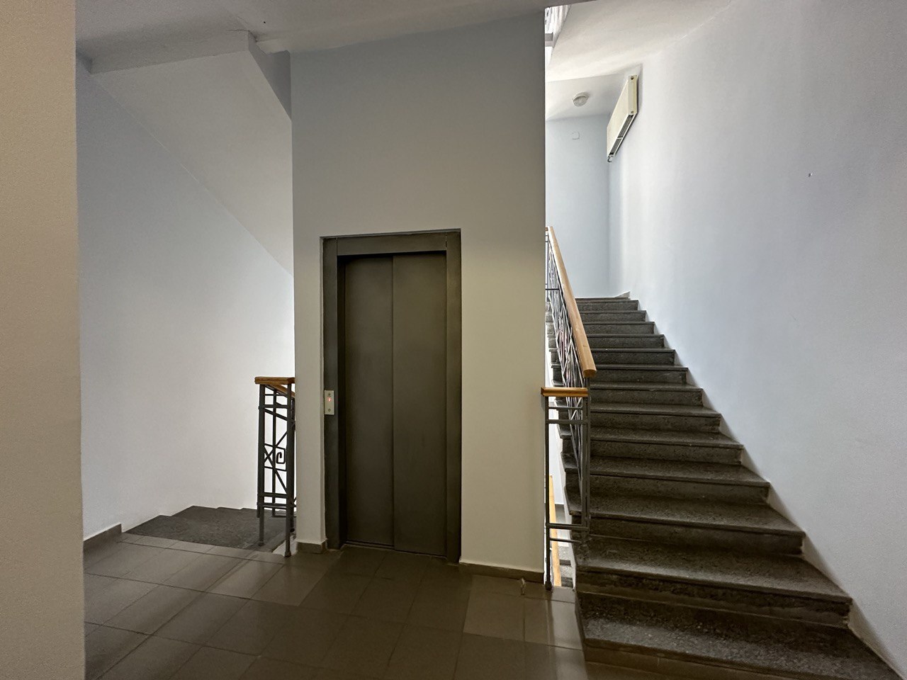 Продажа 2-комнатной квартиры 106 м², Воздвиженская ул., 48