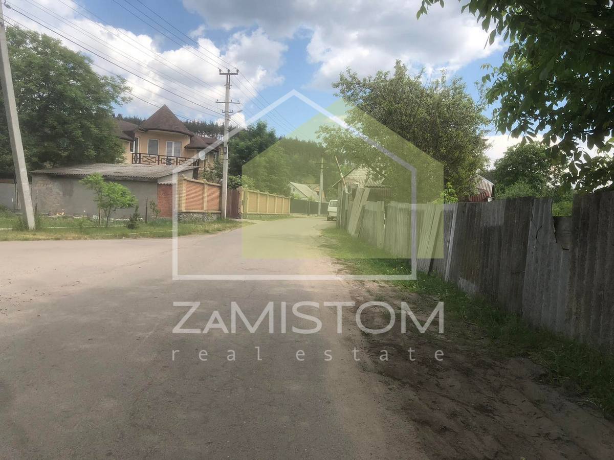 Продаж ділянки під індивідуальне житлове будівництво 15 соток