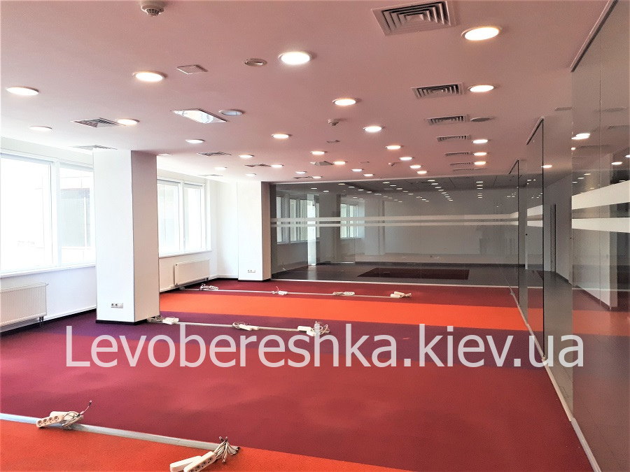 Оренда офісу 352 м², Євгена Сверстюка вул., 2а